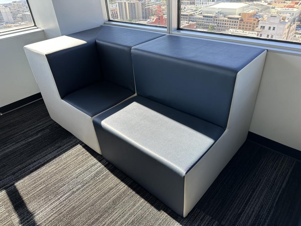 Gunlocke Leather Modular Seating 12 pieces