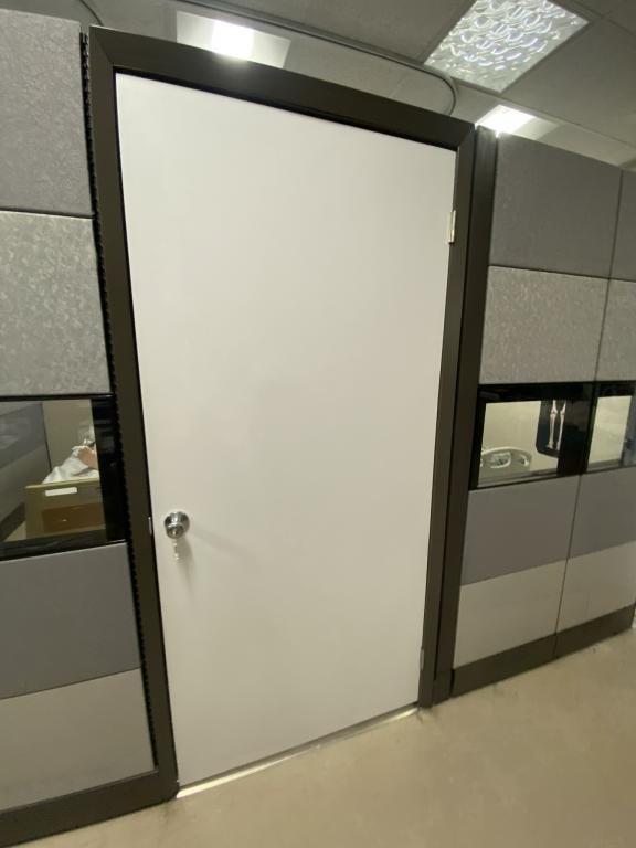 86" Herman Miller Ethospace Grey W glass