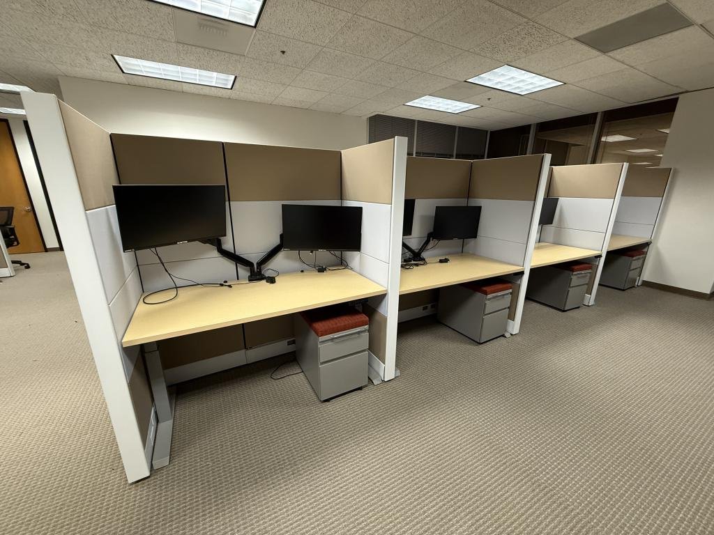 Ethospace Call Center 5x30 HAT @70inT