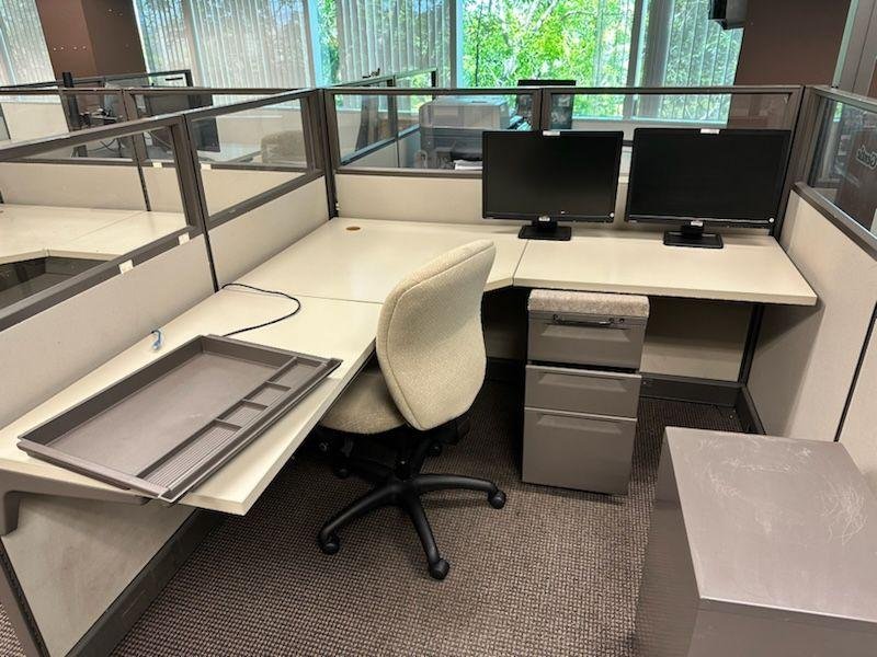 All Glass 6x6x53 Herman Miller A02