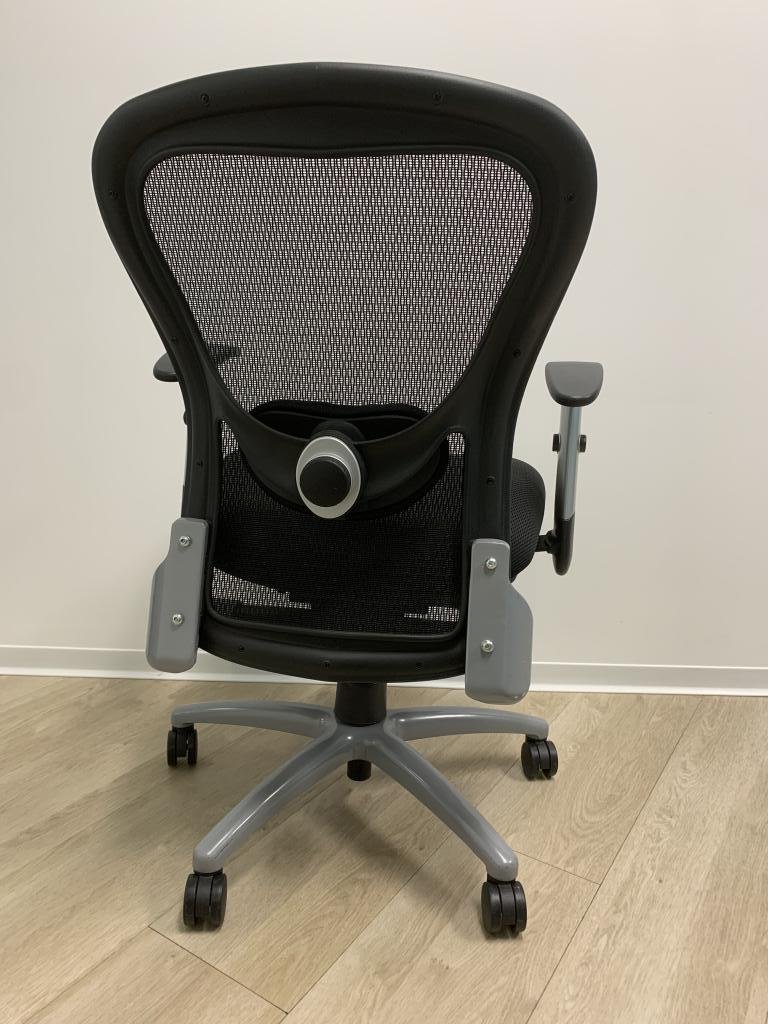 9 to 5 Black Mesh Chair Fully Loaded