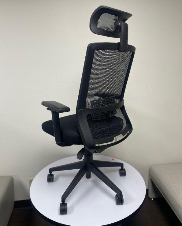 BOSS Mesh Chair W/Headrest & Memory Foam Seat