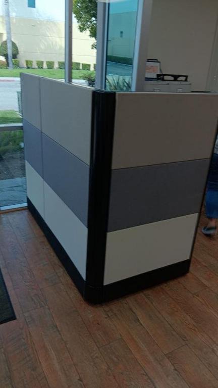 Herman Miller Ethospace 6'x5'x53" Black & White