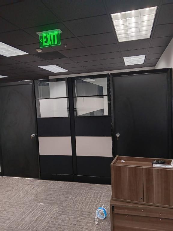 Ethospace double door 86inT 6x10 black & grey