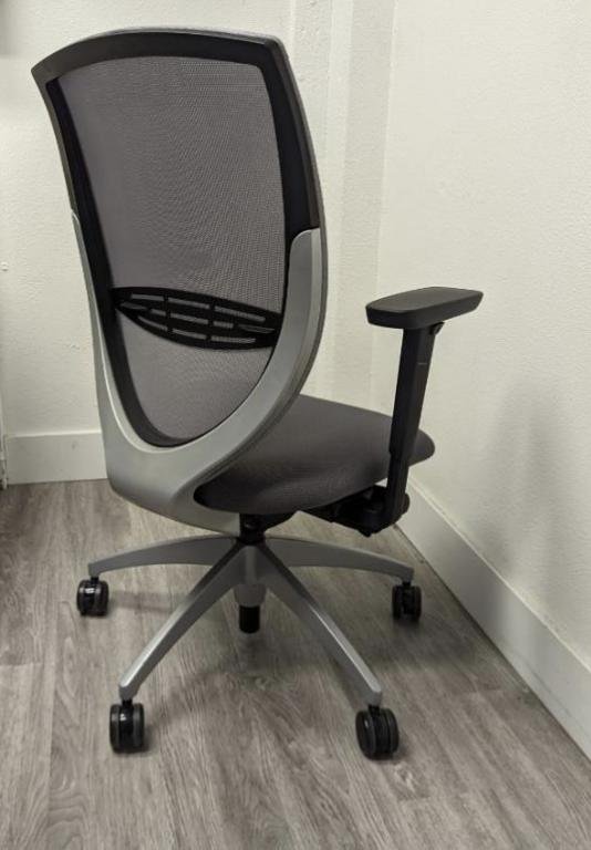 Kimball Wish Chair Grey Like New