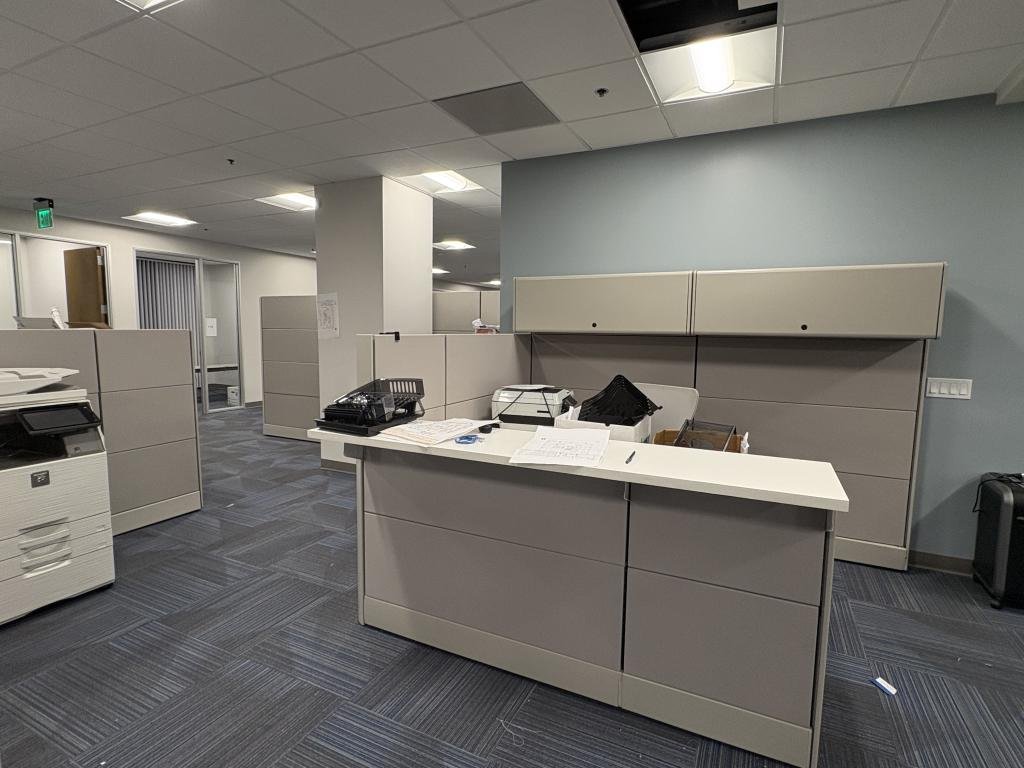 Ethospace Reception Triple Hi-Lo 70/54/38inT