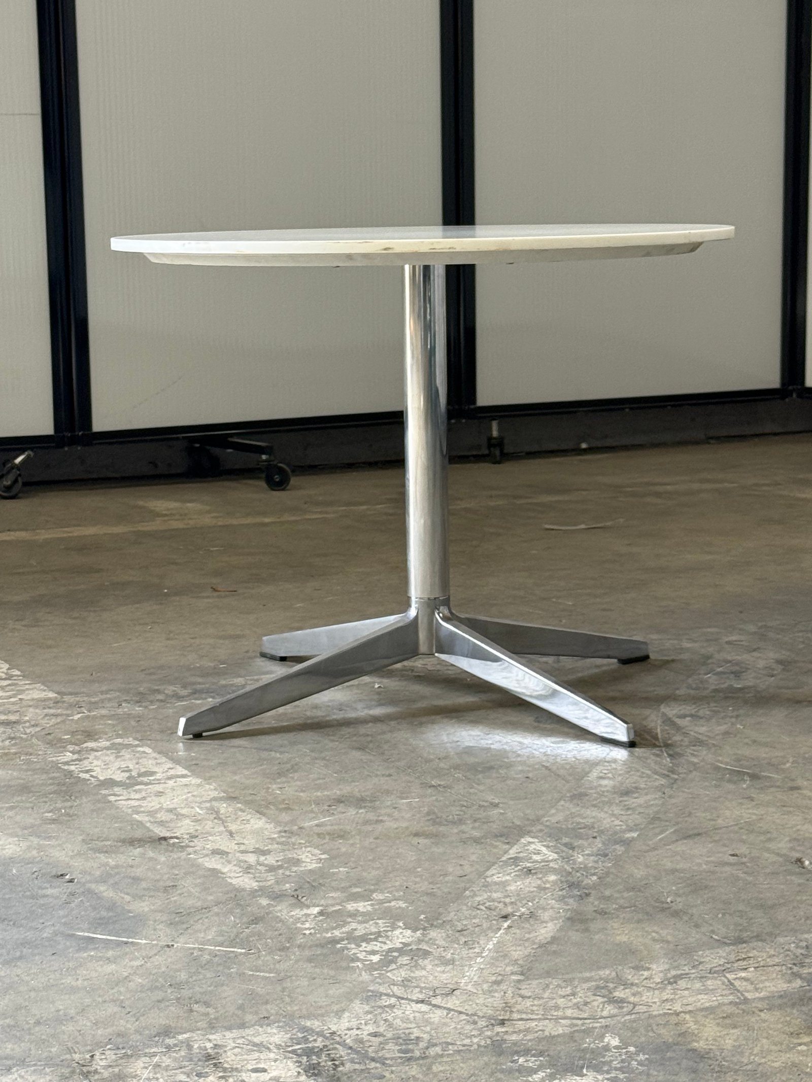 Herman Miller round occasional table white top chrome base 26.5"Wx20.5"T