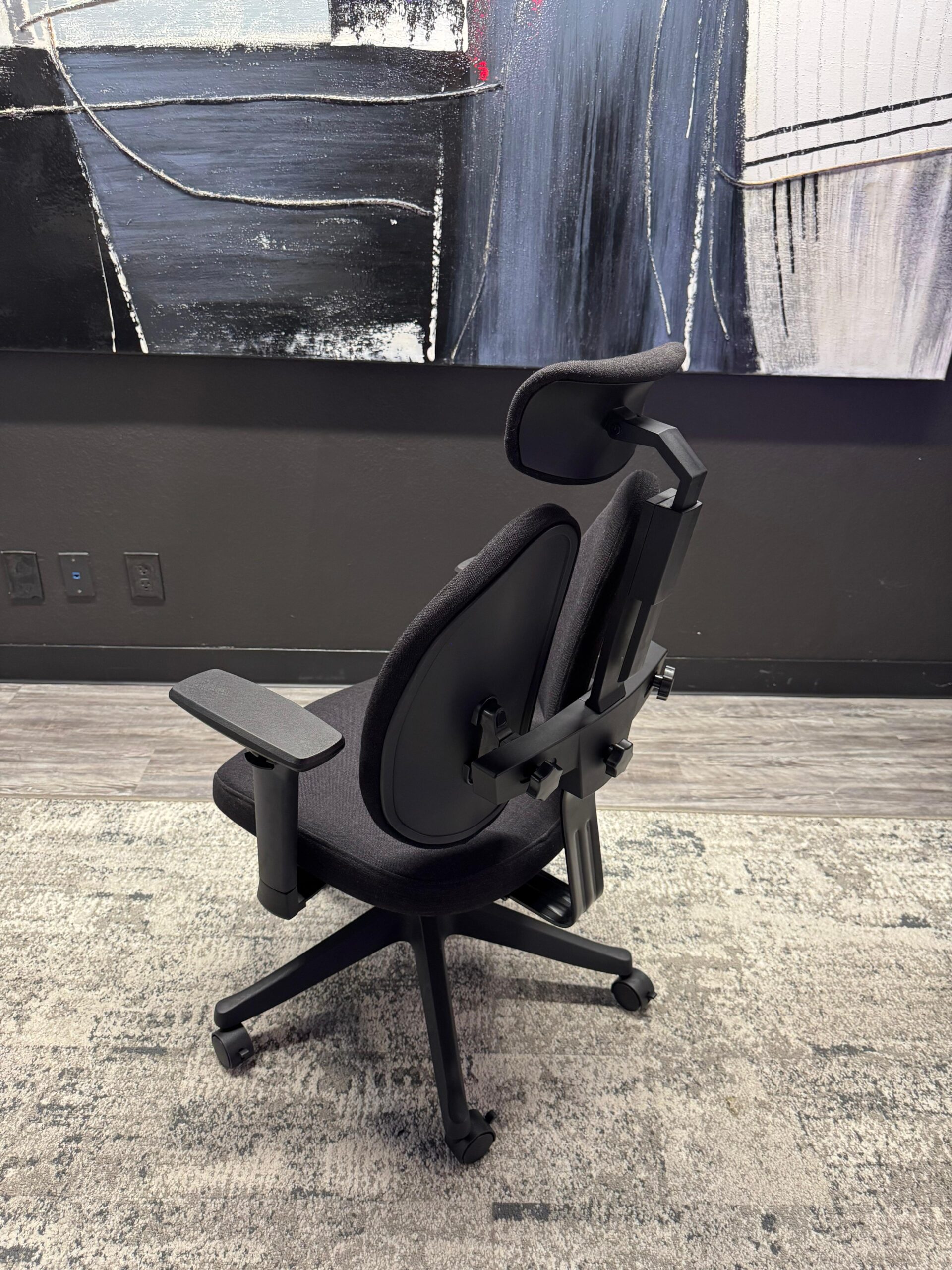 Flexi Black Task Chair with Headrest