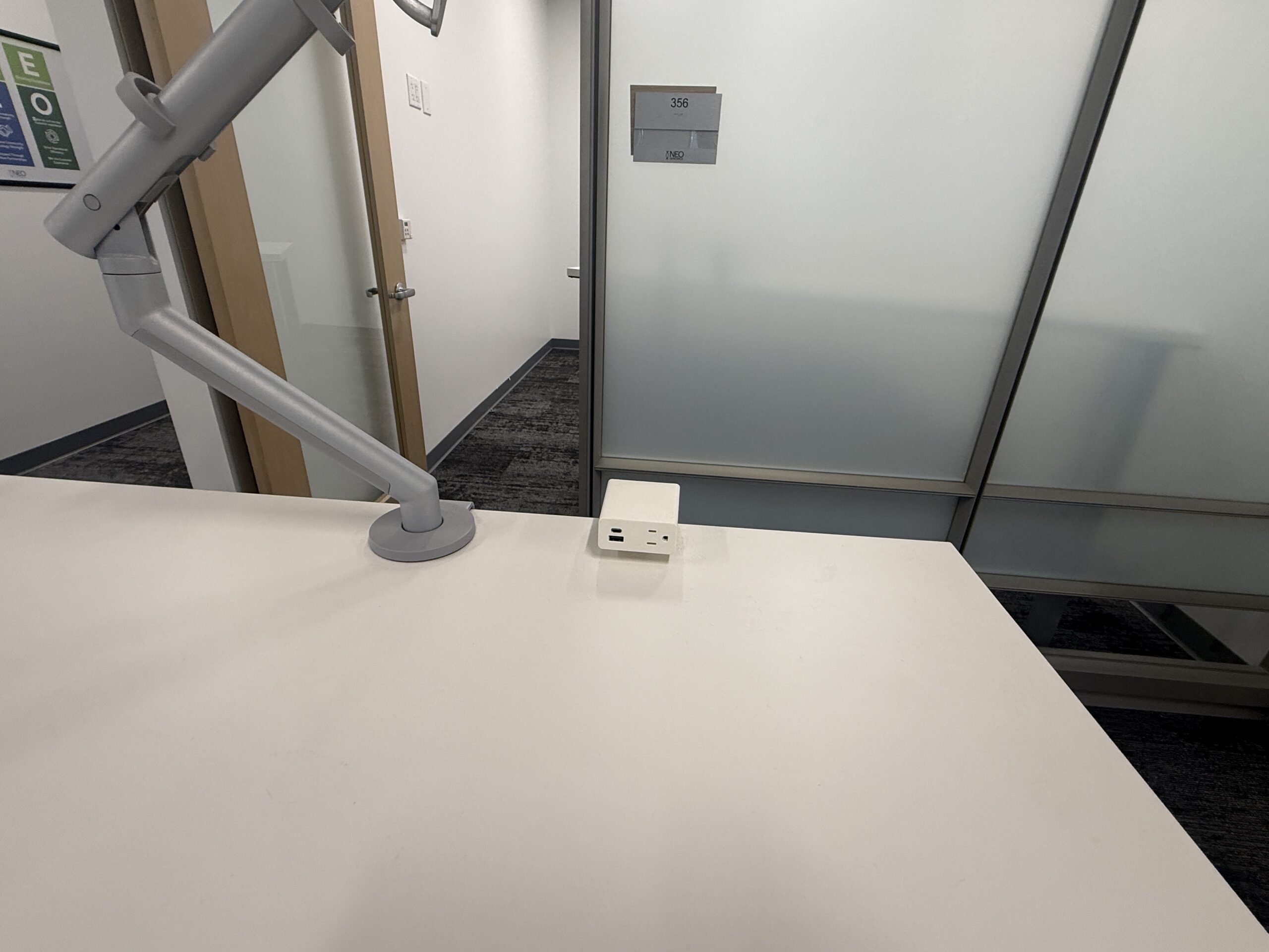 Uplift Up Mounted Power, USB and USB-C white Sleek & Modern