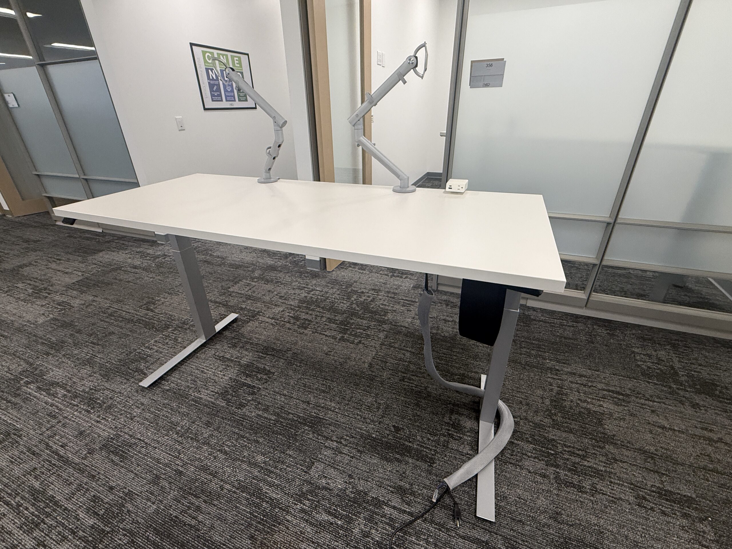 Uplift Up Mounted Power, USB and USB-C white Sleek & Modern