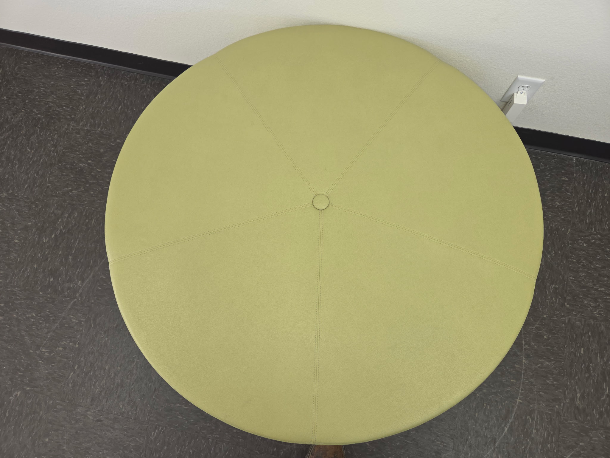 Global Light Green Leather Ottoman with Wod Legs 42"Wx17"T