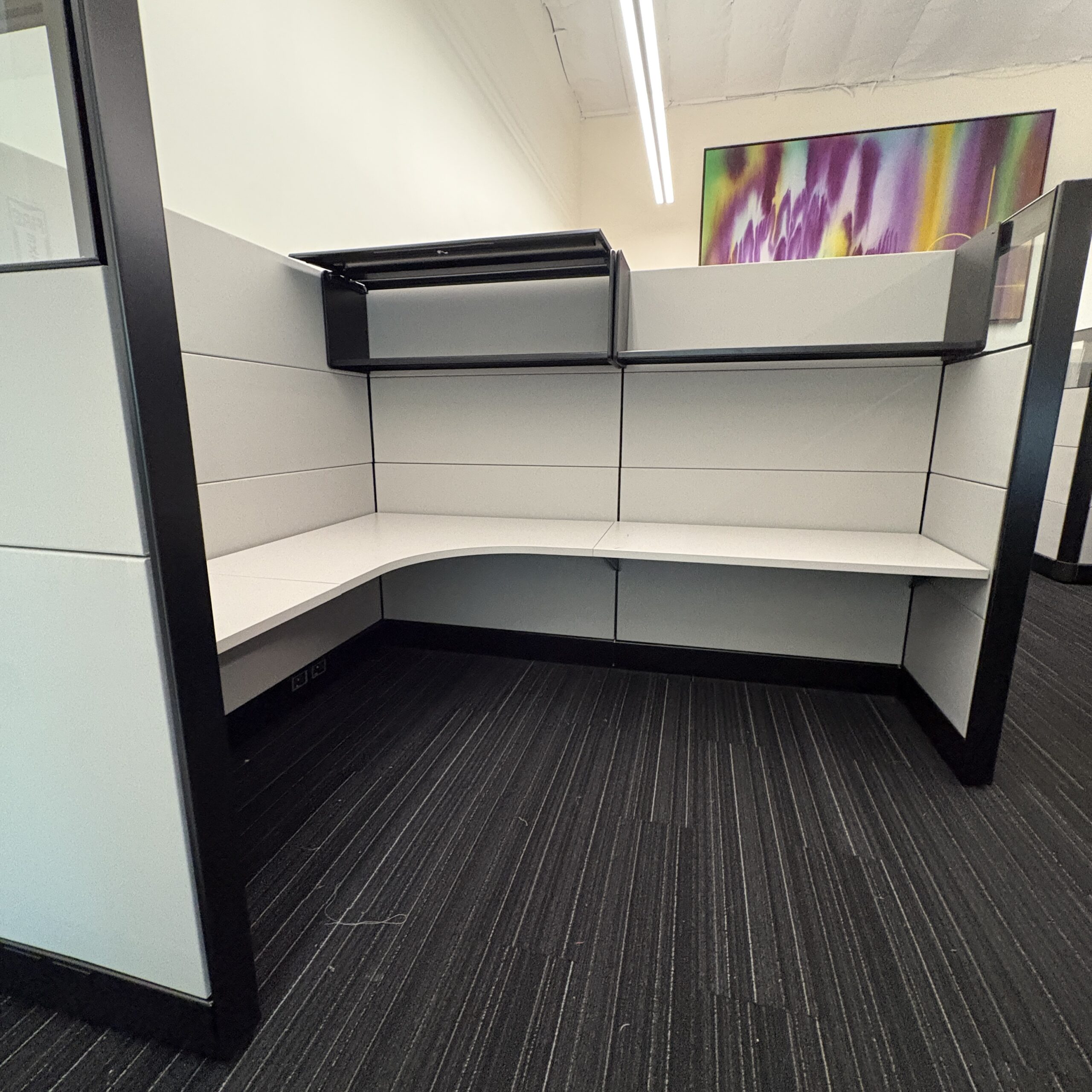 Herman Miller Ethospace 6’x8’x70” Loaded Glass Wing W/Overhead