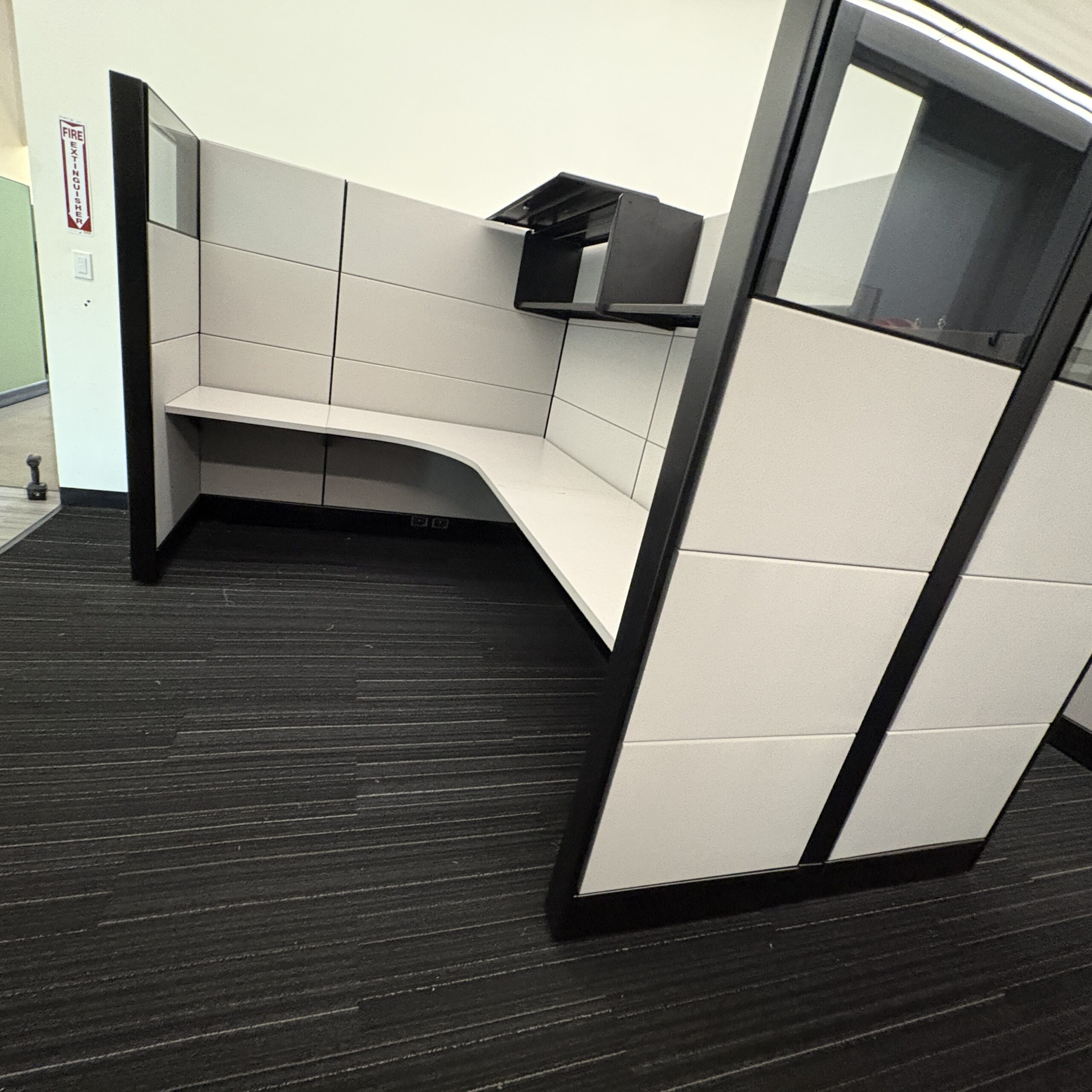 Herman Miller Ethospace 6’x8’x70” Loaded Glass Wing W/Overhead